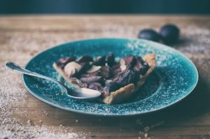 plum-cake-984102__340