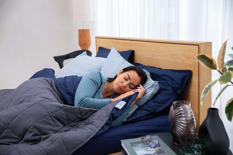 sleeping-8069112_960_720